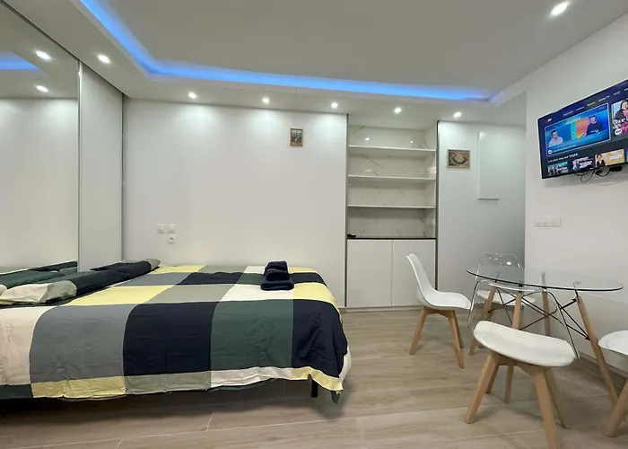 Charme à Paris13 Appartement *